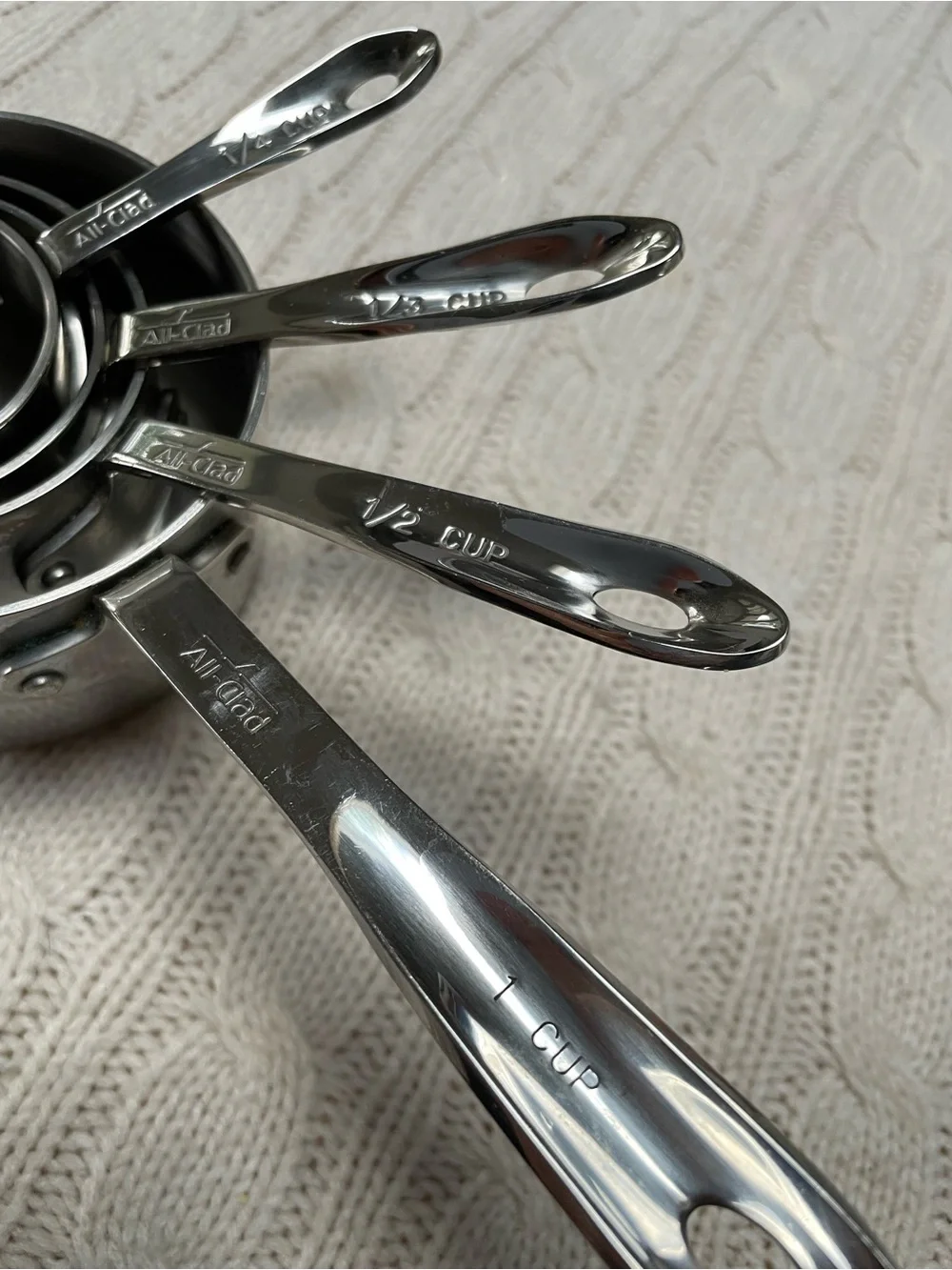 All Clad Stainless Steel Measuring Cups  Standard Set 4 Pcs Very good condition